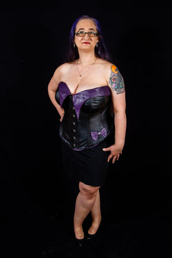 Leather Overbust Corset; Pin-Up Girl in Black with Purple Overbust